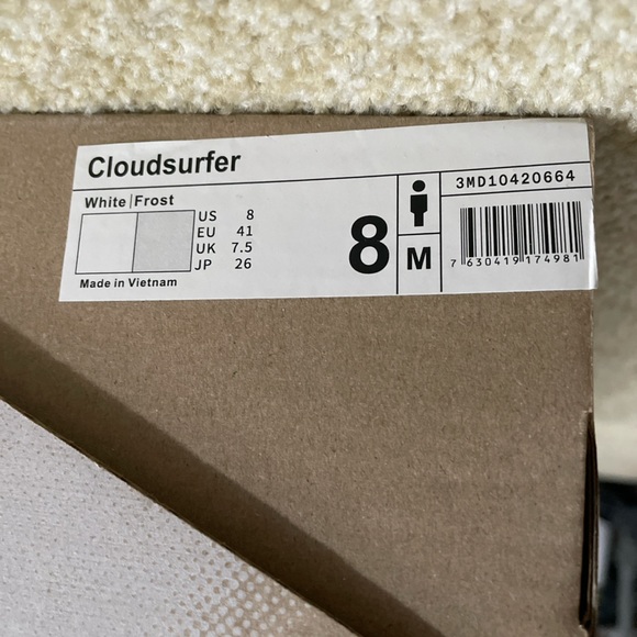 On cloud surfer “white/frost” size 9.5 women’s size 8 men’s - Picture 6 of 6